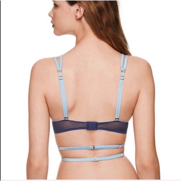 Victoria’s Secret Limited Edition Date Push Up Bra 32D - Picture 3 of 7